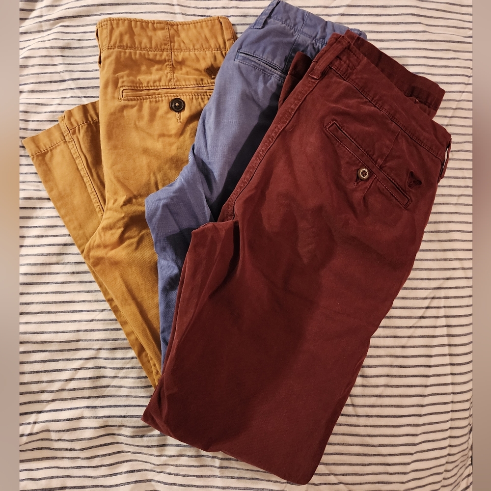 3 pairs of men's pants size 28 W x 30 L